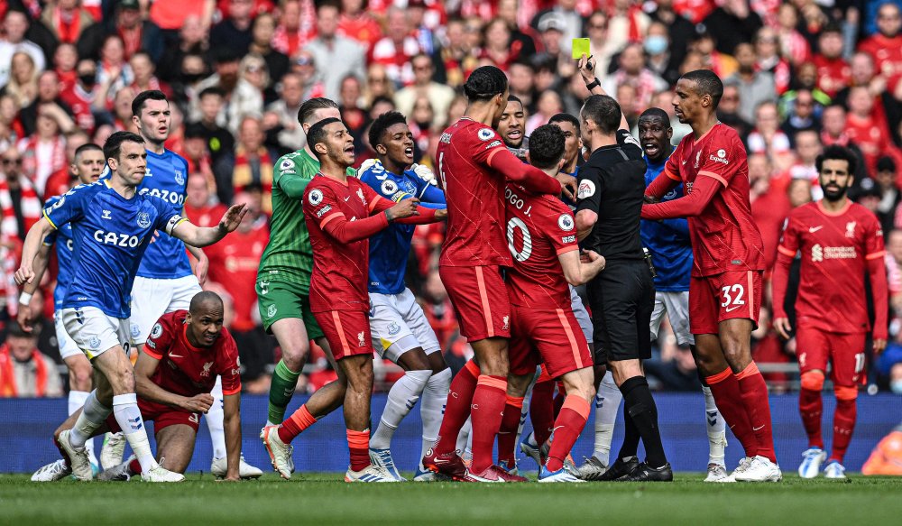 展现了两队 展现了两队